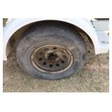 2000 FISHHAWK CRESTLINER / TRAILER / 80 HP YAMAHA 4 STROKE