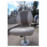 2000 FISHHAWK CRESTLINER / TRAILER / 80 HP YAMAHA 4 STROKE