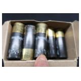 VINTAGE AMMO BOX WITH 4 BOXES OF MIXED 12 GAUGE SHELLS.