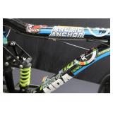 MONGOOSE MOUNTAIN BIKE