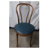 16 CAFE STYLE RESTAURANT CHAIRS