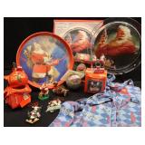 VINTAGE COCA-COLA SERVING TRAYS AND CHRISTMAS ORNAMENTS