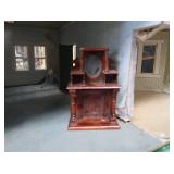 HOUSE FOR SALE... DOLL HOUSE