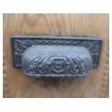 GORGEOUS MINNESOTA KITCHEN CUPBOARD