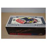 Action 1:24 Scale Die Cast Car - Jeff Gordon - Winston Million