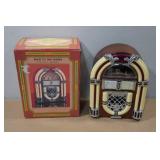 Antique Finished 1946 Juke Box AM/FM Radio