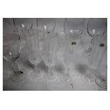 Mixed Set of 9 Wine and Champagne Glasses with Wicker Basket