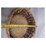 Mixed Set of 9 Wine and Champagne Glasses with Wicker Basket