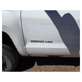 2015 4x4 Chevrolet Silverado 3500 HD Diesel Truck 1 Ton Dually with Flatbed and Gooseneck