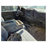 2015 4x4 Chevrolet Silverado 3500 HD Diesel Truck 1 Ton Dually with Flatbed and Gooseneck