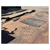 2015 4x4 Chevrolet Silverado 3500 HD Diesel Truck 1 Ton Dually with Flatbed and Gooseneck