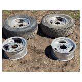 Lot of 4 rims, 2 with LT265/75R16 Tires