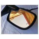Set of 2 Black Electric Side Mirrors off 2003 Chevy 2500 and Other Accessories