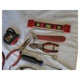 Mixed Set of Hand Tools with Tool Bag - Pliers, Tape Measure, Level, Hammer, Screwdrivers and More
