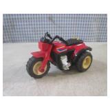 (CNTR) Vintage Tonka Clutch Poppers...