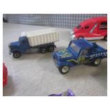 (G-1) Assorted Vintage Hot Wheels V...