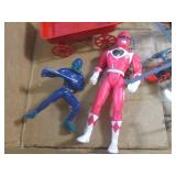 (CS) Flat of Assorted Smalls and To...