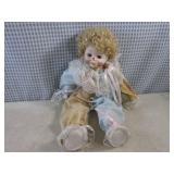 (FS) Vintage Porcelain Musical Clow...