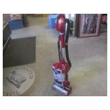 (EW7) Shark Lift-Away Self Cleaning...