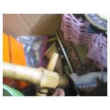 (A-3) Box Full of Assorted Vintage ...