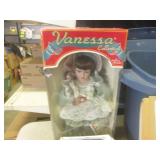 (G-1) Assortment of Vintage Ceramic...