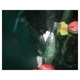 (G-1) Assortment of Vintage Glass S...