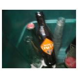 (G-1) Assortment of Vintage Glass S...