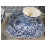 (BSB) Assorted Vintage Blue & White...