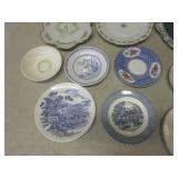 (A-2) Assorted Vintage Collectible ...