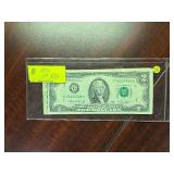 Eight Uncirculated 1976 $2.00 Bills (5 Consecutively Serial Numbered)