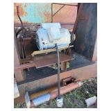 Gooseneck Frontier Box Mounted on 2 10,000# Axels with Hoist