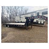 2014 PJ 30' Gooseneck Flatbed Trailer Model LD302