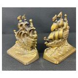 Pair of Vintage Philadelphia Mfg. Co. Metal Sailing Ship Book Ends