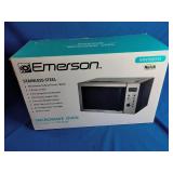 Chefman 0.7 cu. ft. Microwave Oven