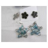3 pr Earrings...