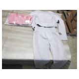 2 Ladies Small GymWolf Yoga Sets NW...