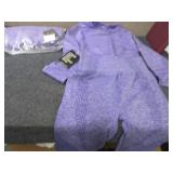 1 Medium. 1 Large Gym Wolf Yoga Set...