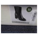 Case of 6 pr A New Day Janelle Boot...