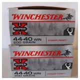 Winchester 44-40 ** lot of 2 boxes