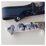 4 Wolves on one Knife!