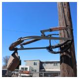 Self climbing tree stand!  Works great!  EPIC