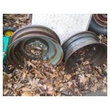 Pair of mismatched steel trailer ti...