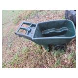 Rubbermaid lawn and garden wheel ba...