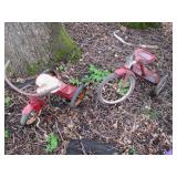 Pair of assorted size Vintage metal...