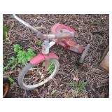 Pair of assorted size Vintage metal...