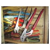 Large lot of hand tools including c...