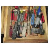 Large variety of screwdrivers, Leat...