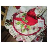 Cardinal and Rooster themed kitchen...