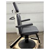 WOW MSRP $3000 Reliance 3000 Manual Hydraulic Hi Low Full Recline Exam ENT Ophthalmic Chair Ink Bed - Black - Great Condition! Floor Cart Not Included!