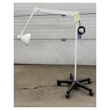 MSRP $300 Dazor 605A Mobile Rolling CFL Exam Lamp – Smooth-Rolling Base for Easy Positioning – Bright, Energy-Efficient CFL Lighting – Adjustable Arm for Precise Illumination – In Great Workin